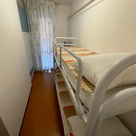 Solarium Trilo 比比翁